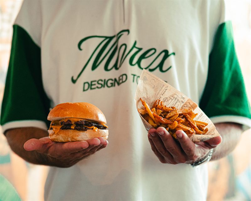 Smash burger et cornet de frites maison